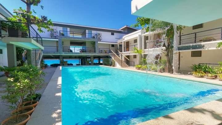Miami Heat Beach Resort Моронг Екстериор снимка